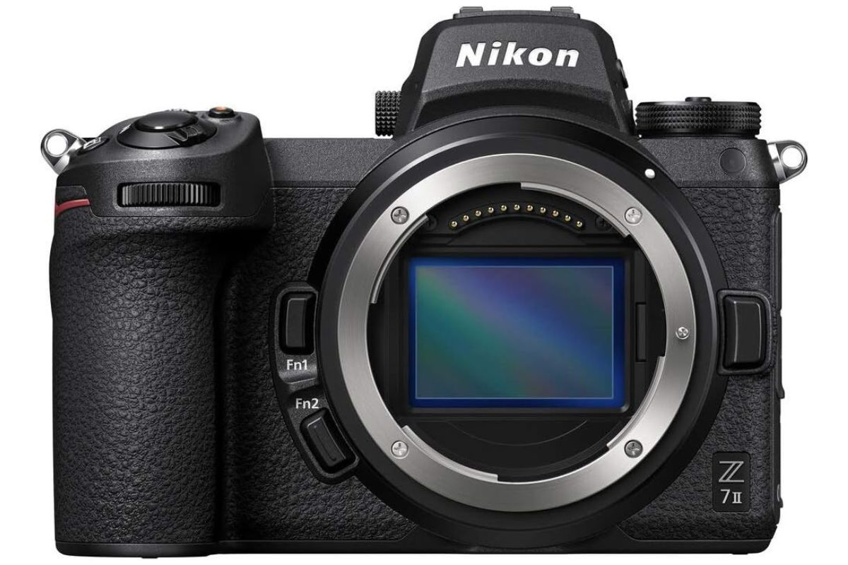 بدنه دوربین بدون آینه نیکون Nikon Z7 II Mirrorless Camera