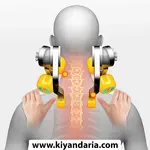 ماساژور گردن و شانه شیاتسو با حرارت و ماساژ عمیق. نمای پشت