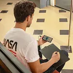 قلم نوری XP-Pen برند Deco مشکی نمای مورد استفاده